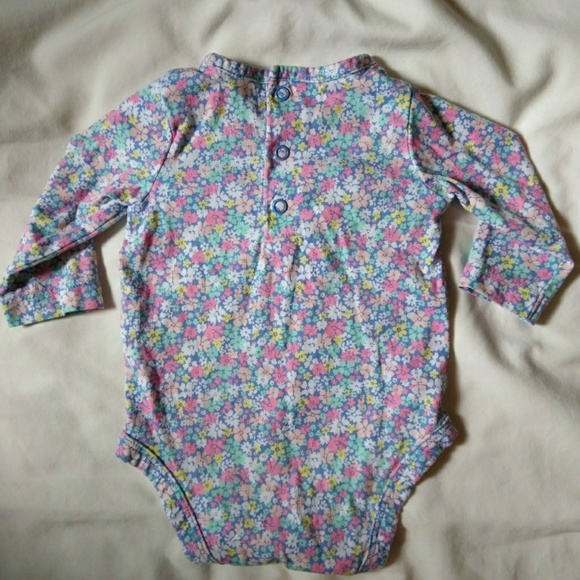 3M Carter Baby Girl Ruffled Onesie & Denim Set - Picture 4 of 7